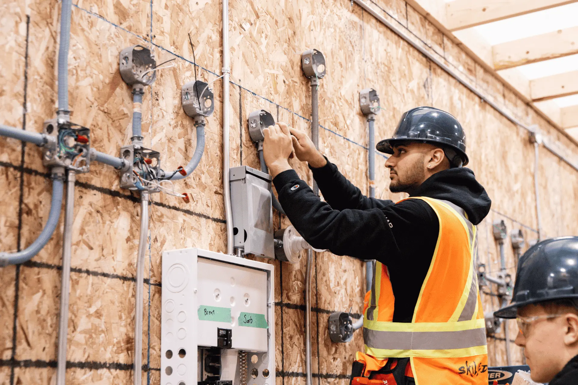 Risks Rewards Of Working As An Electrician Skilled Trades College